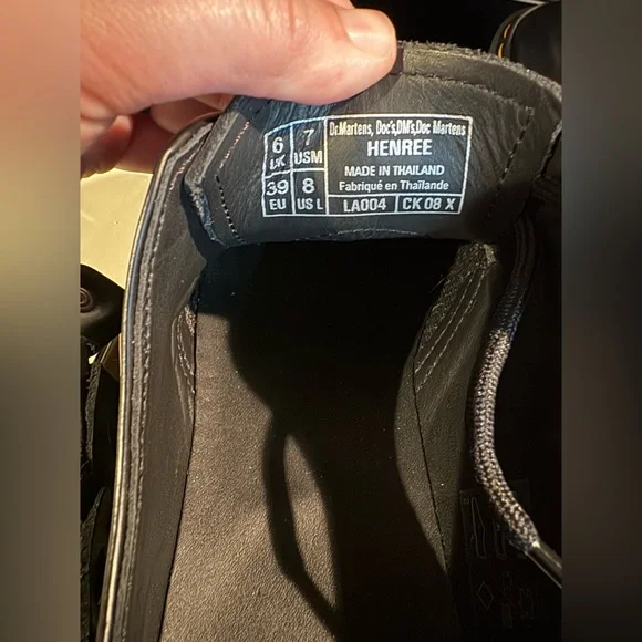 Dr. Martens Henree Lace Up Buckle Derby Shoes Sz UK6/US Women 8/Men 7 - Picture 6 of 6